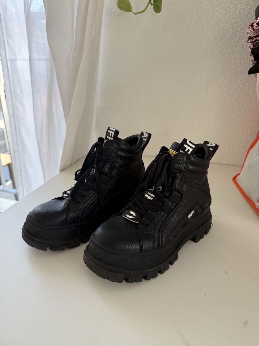 Buffalo Herrenschuhe: BUFFALO Schnürstiefelette 'Aspha' in Schwarz – Gebraucht aus Würenlos von lyn_nb6l 4