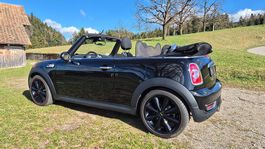 Gepflegtes Mini Cooper S Cabrio  Wenig KM