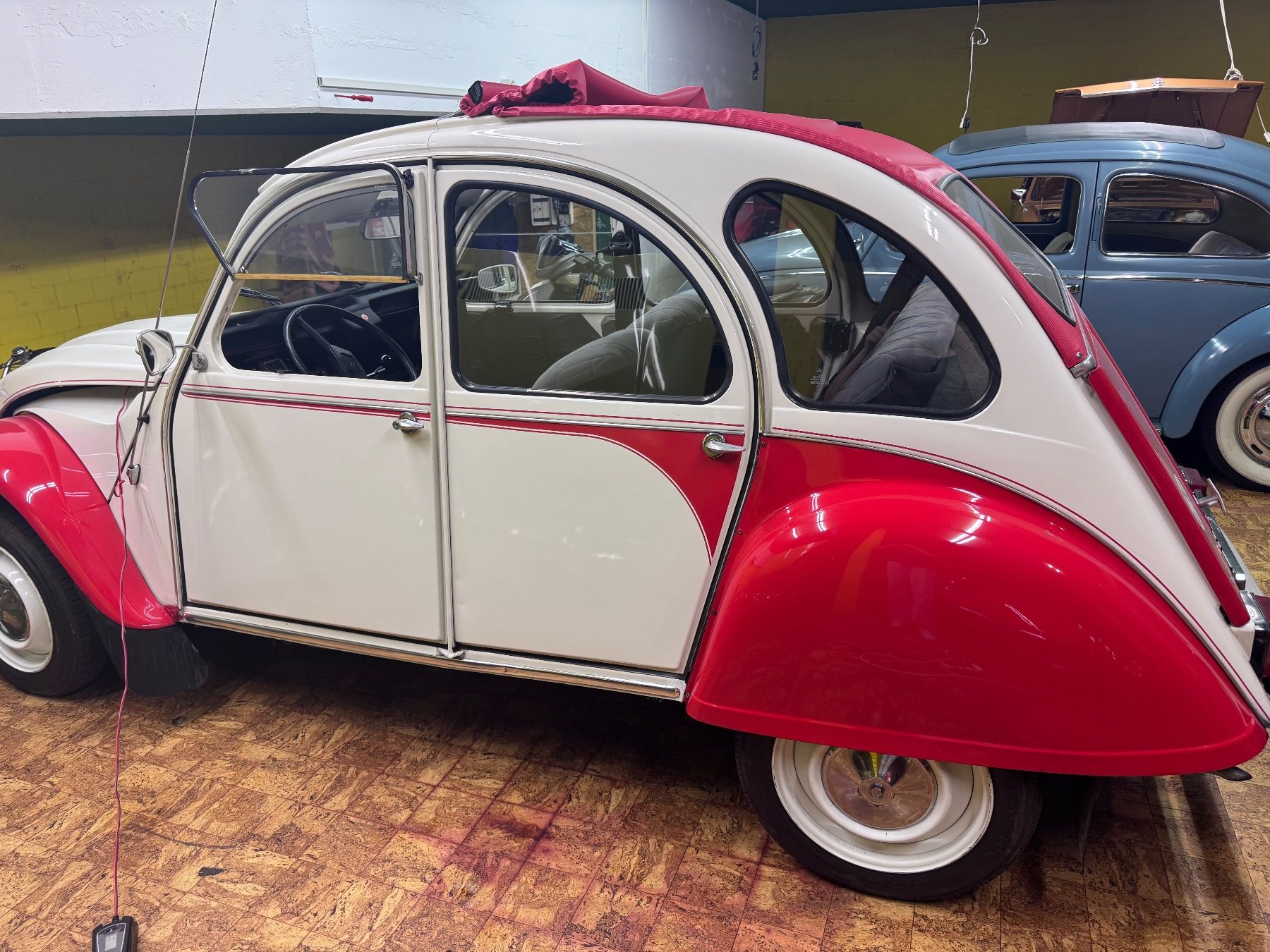 Citroën Automobili: Citroen 2 CV 6 – Usato da Arbon venduto da mel_vmk6 7