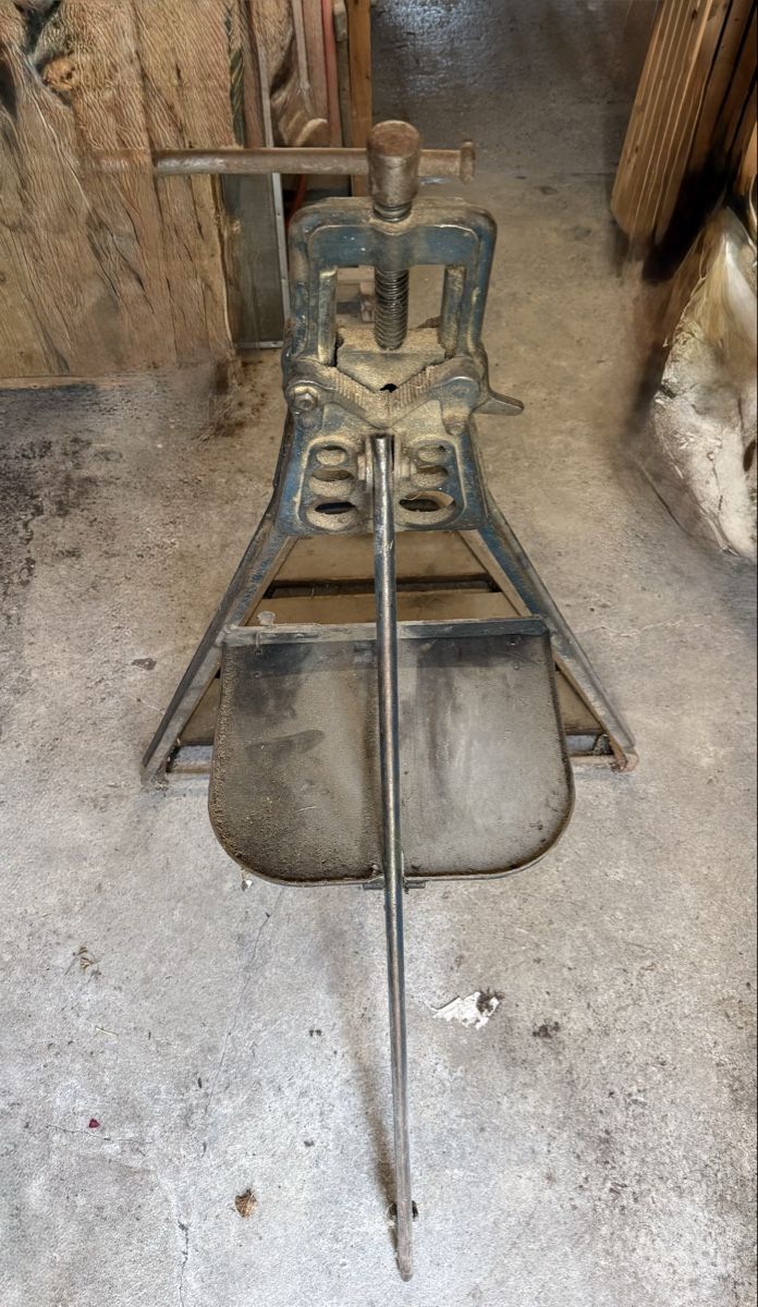 Tous les outils: Bock  Stocker & Co Luzern gebraucht – D'occasion à Sarnen par Camaro74 4