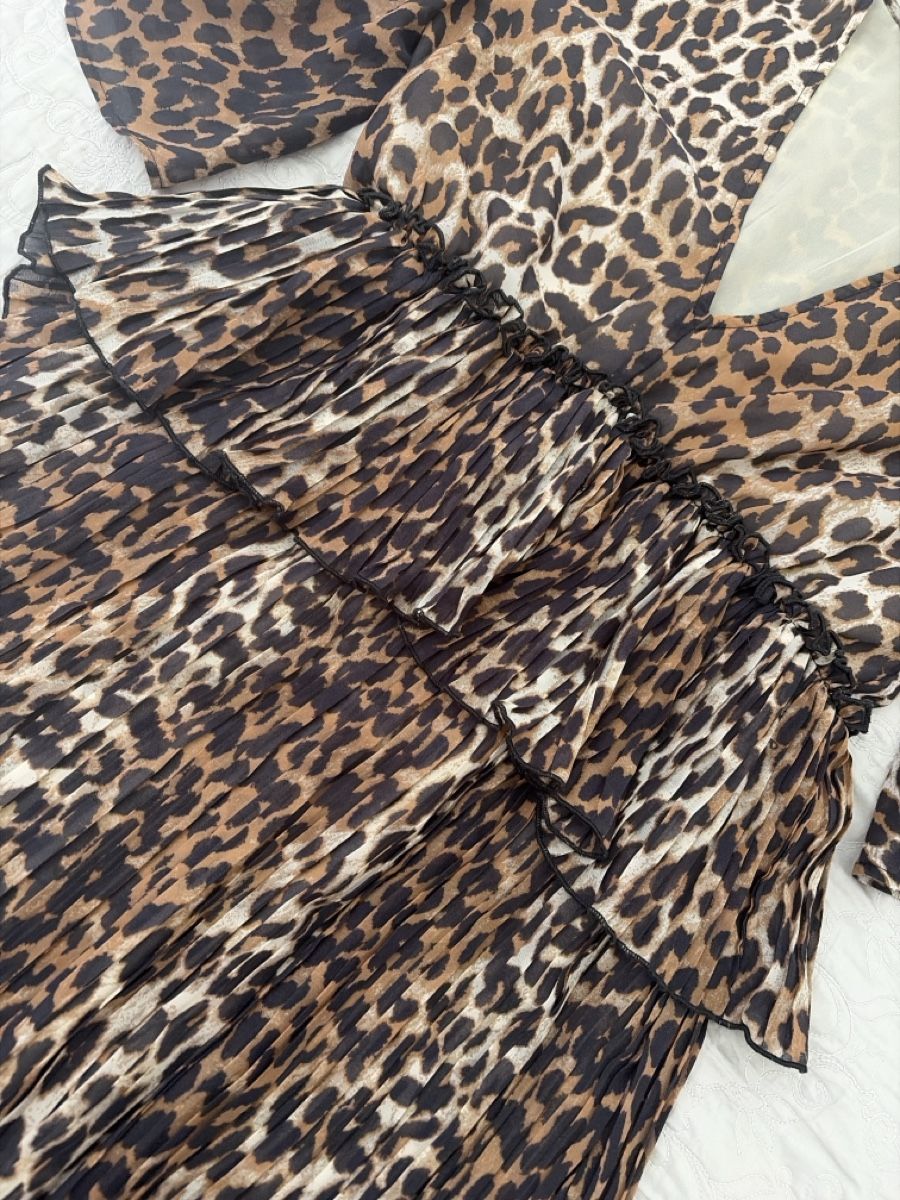 Ganni Robes: GANNI Dress  – Neuf (Voir description) à Wallisellen par Chatswood_8hwh 2