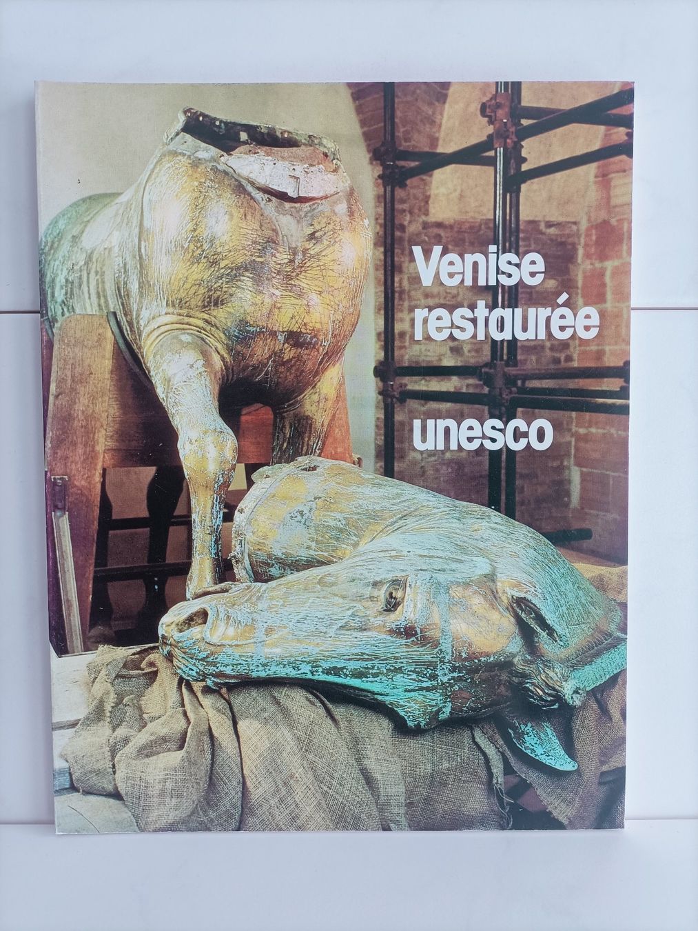 Libri: Venise restaurée / Unesco – Usato da crans montana venduto da AB3963