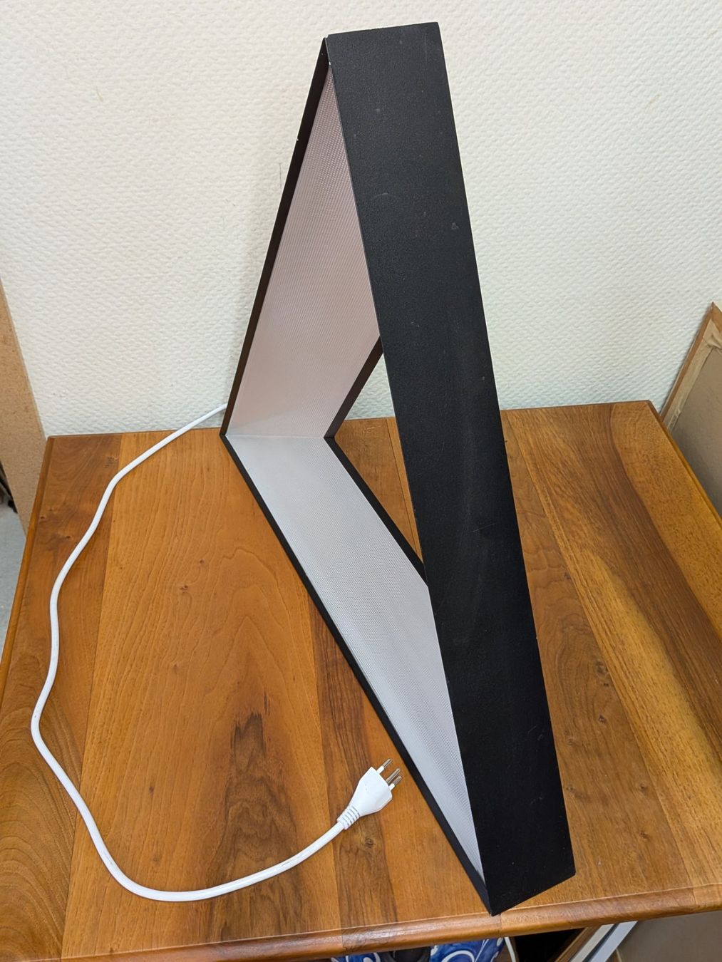 Philips Lampade: Philipps Dreieck Lampe – Usato da Emmen venduto da magelan 2
