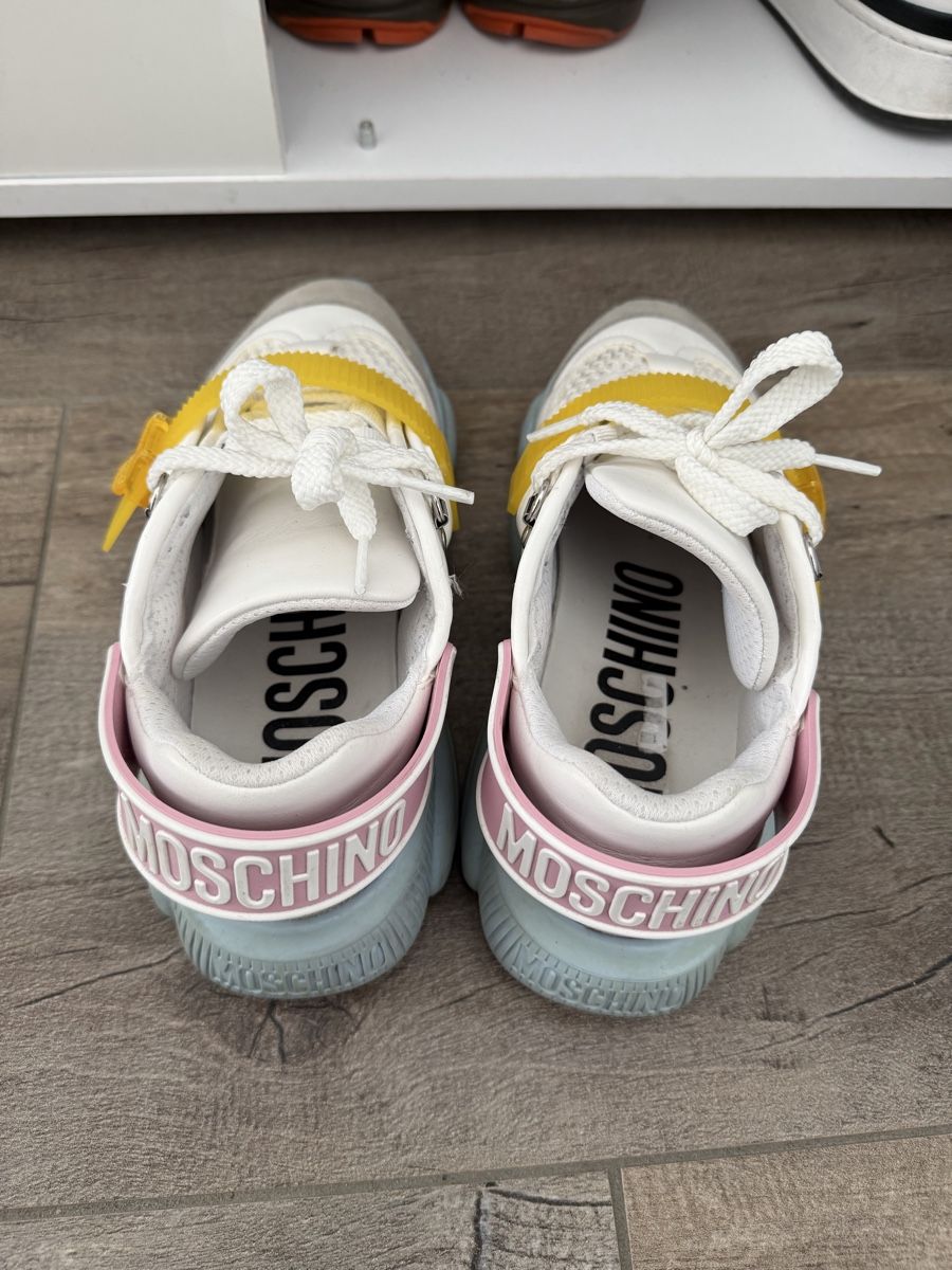Moschino Pantaloni: Moschino white trainers with yellow size 37 – Usato da Neuenegg venduto da ttd_2pr6 3
