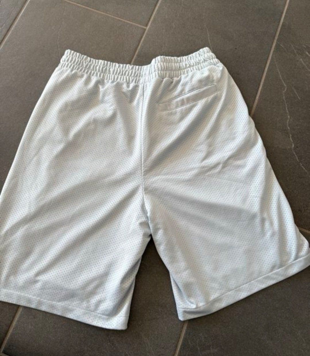 Pantaloni: Basketballshorts Peso – Usato da Vogelsang AG venduto da villa9 1
