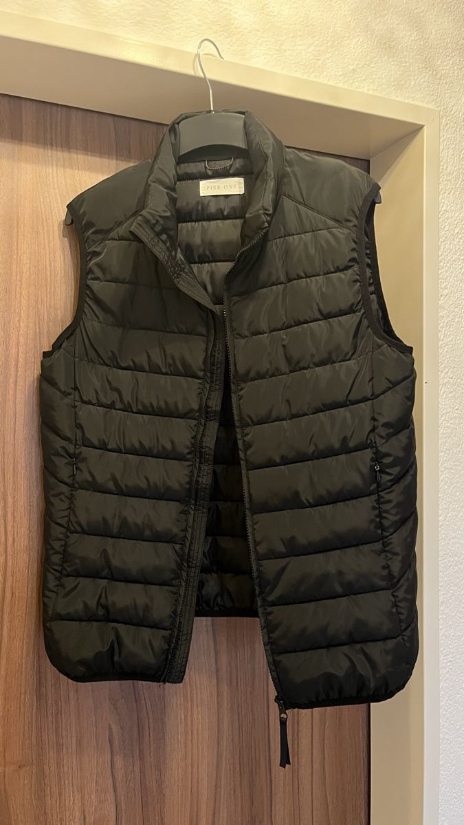 Gilet & Giacche: Gilet primaverile – Usato da Bäch SZ venduto da giusi210