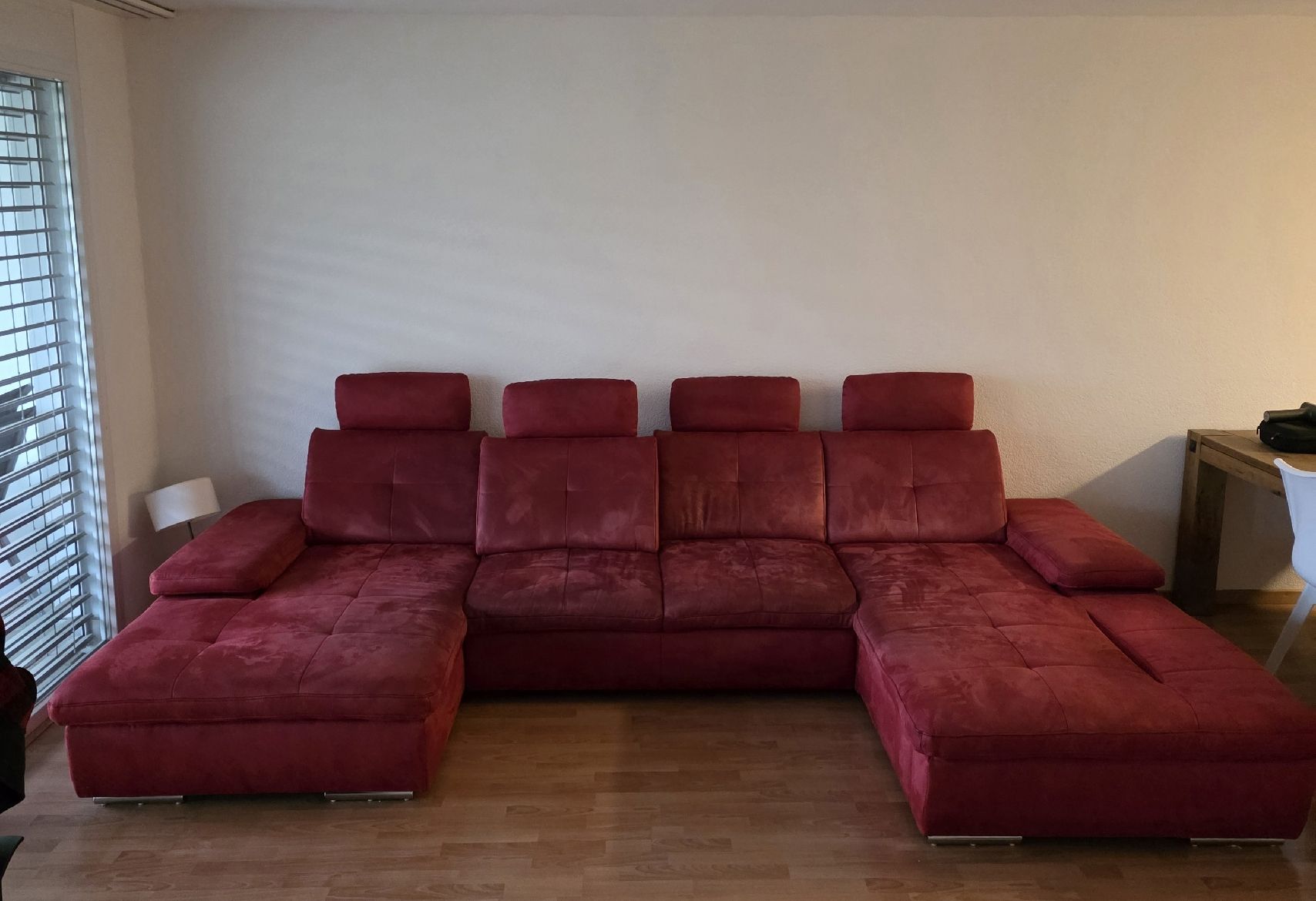 Divani: Grosse, rote Couch mit Schlaffunktion, Top Zustand! – Usato da USTER venduto da A_M_G_12