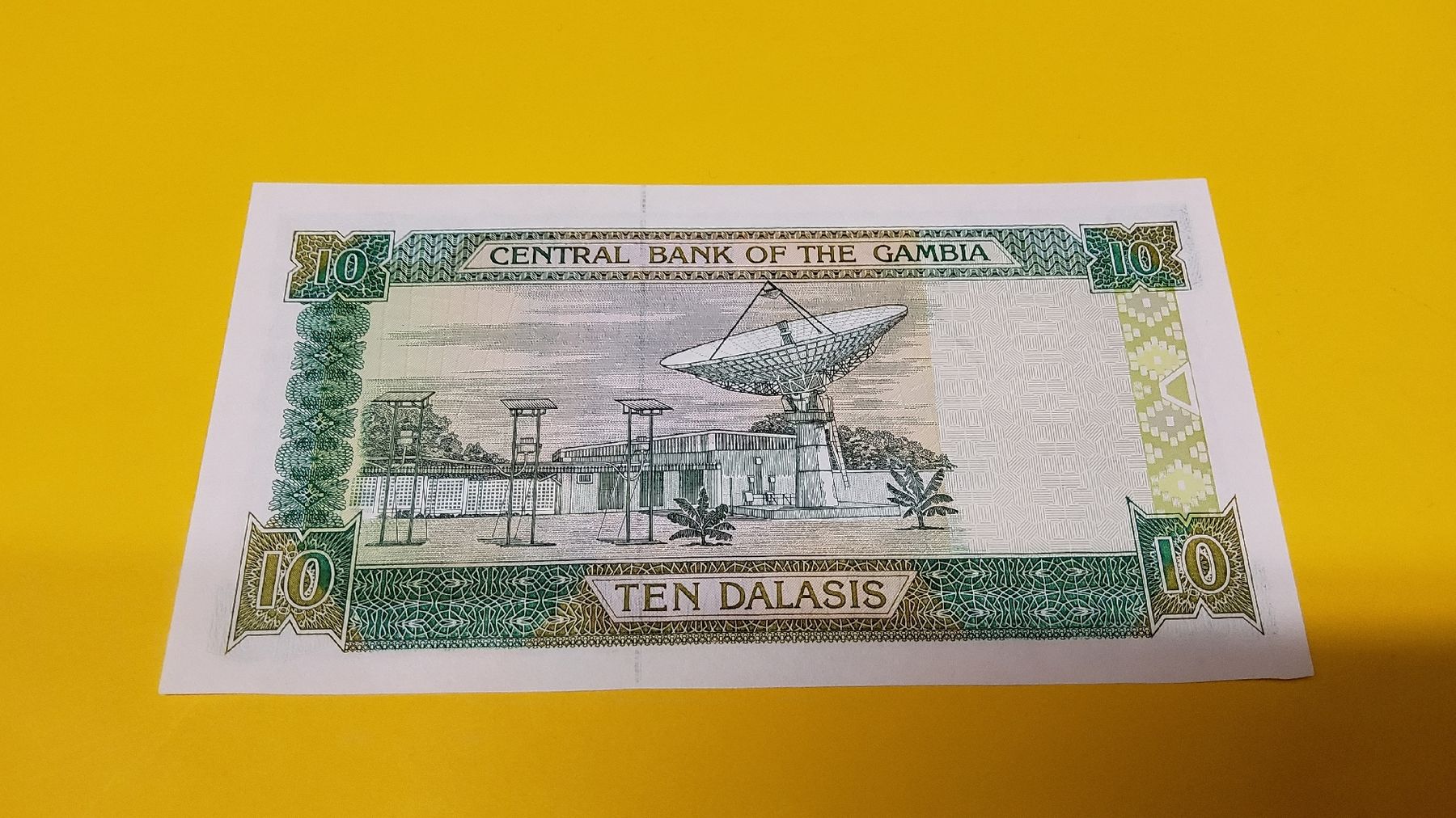 Banknoten: Original 10 Dalasis Banknote aus Gambia, Top – Neu und originalverpackt aus Herisau von Nluanalucas 1