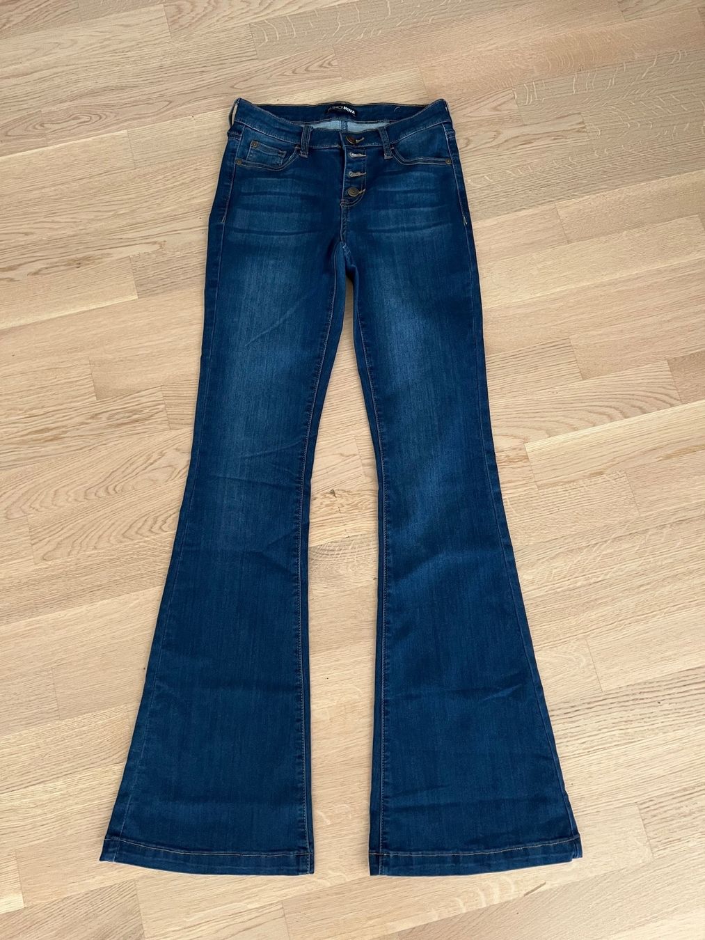 Jeans: Damen Jeans Hose – Nuovo (secondo la descrizione) da Wetzikon ZH venduto da P__tt5