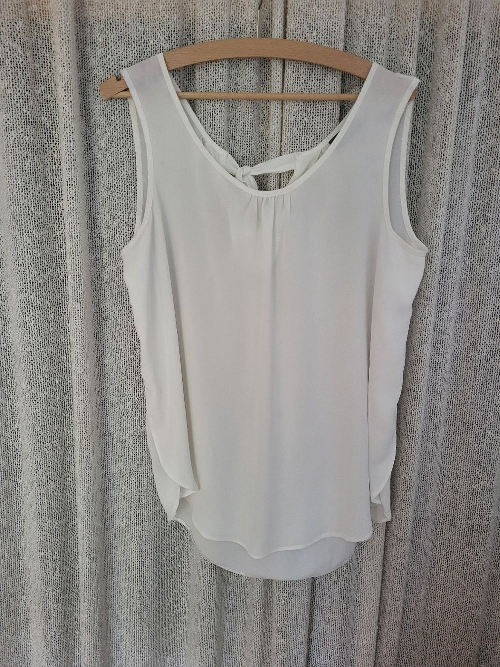 Top: weisse casual chic Top – Usato da Zürich venduto da sahaara01