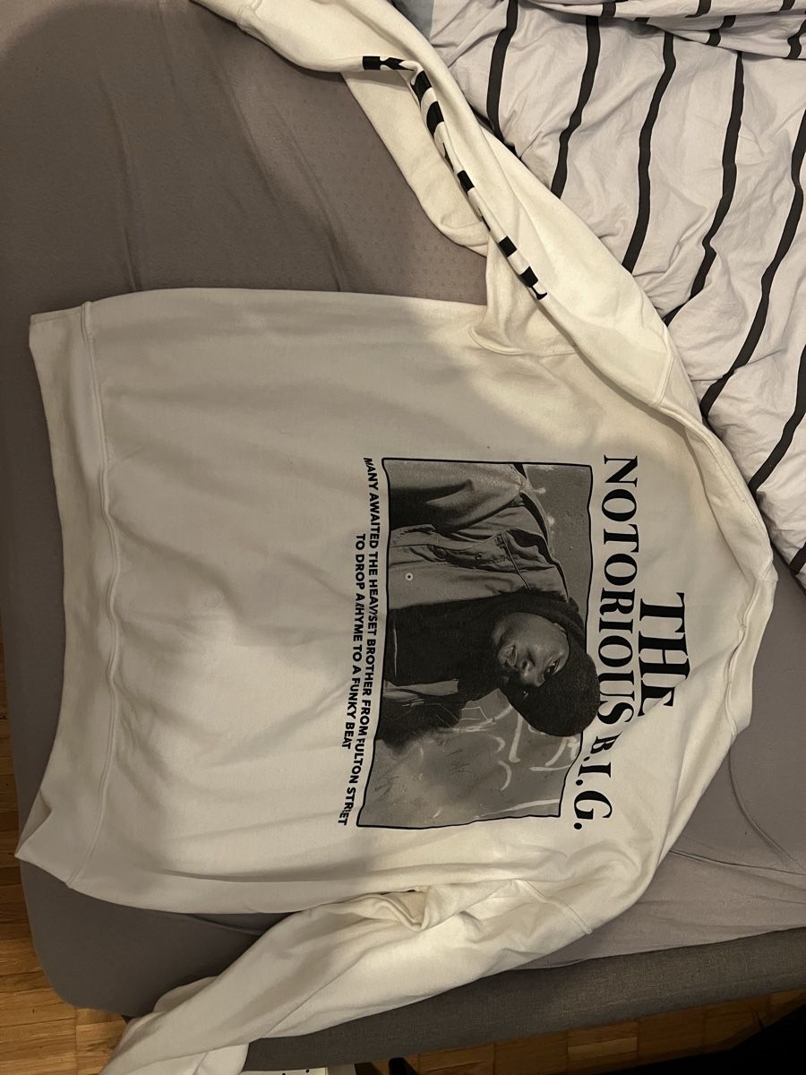 Pulls & Sweat-shirts: Pullover The Notorious B.I.G. weiss Grösse L – D'occasion à Rüti ZH par Mjohnny7 1