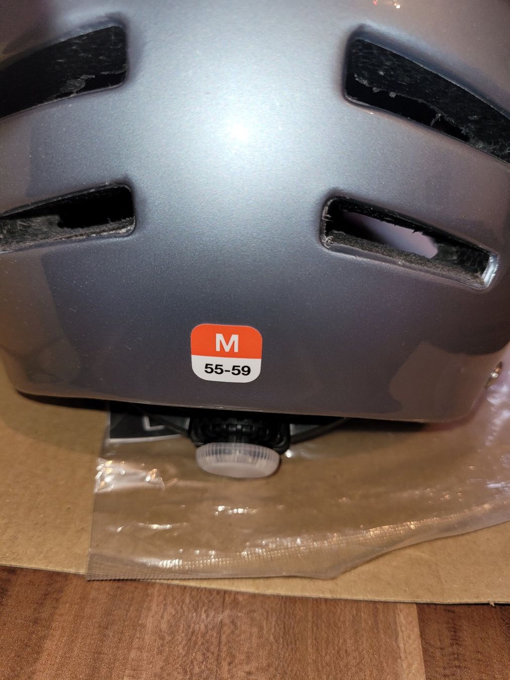 Caschi: Helm Grösse M – Nuovo (secondo la descrizione) da Beinwil (Freiamt) venduto da Tourigny 2