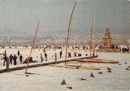 Zürichseegfrörni 1963, Bootsanlegestelle beim Löwendenkmal