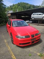 Sat Leon 1m 4x4