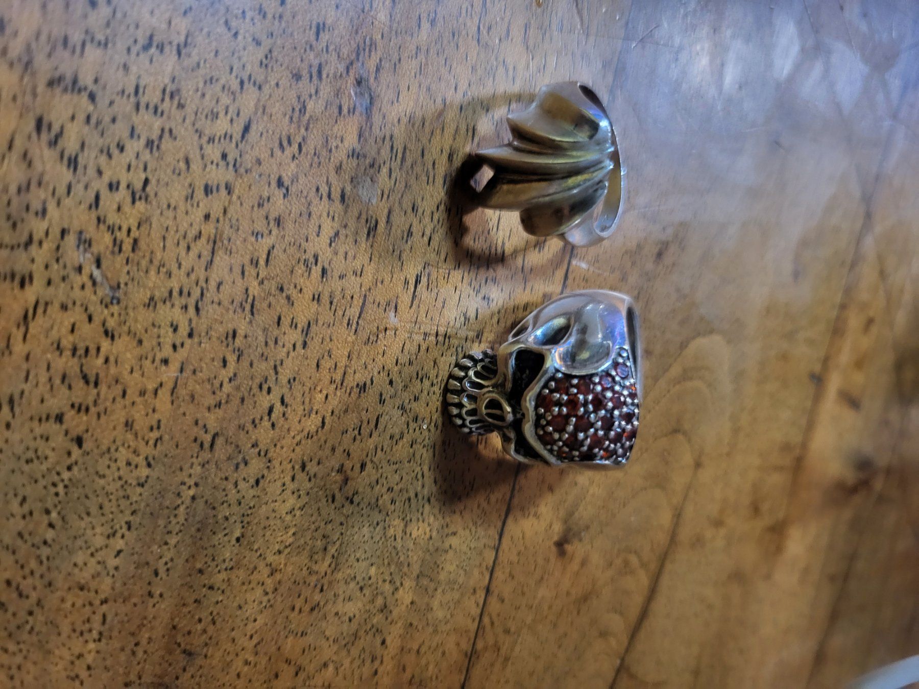 Ringe: Silberring Totenkopf mit roten Steinen – Gebraucht aus Bonau von Jaco82 6
