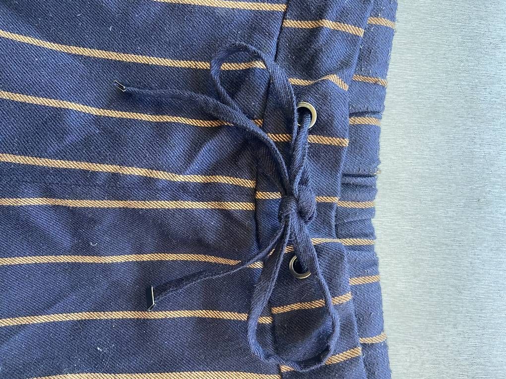 Hosen: Lange Hose Esprit – Gebraucht aus Zürich von ser_6jwp 1