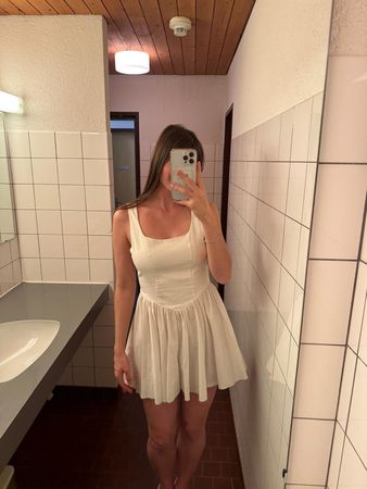 Sommerliches Minikleid, weiss, Grösse S - Top Zustand!