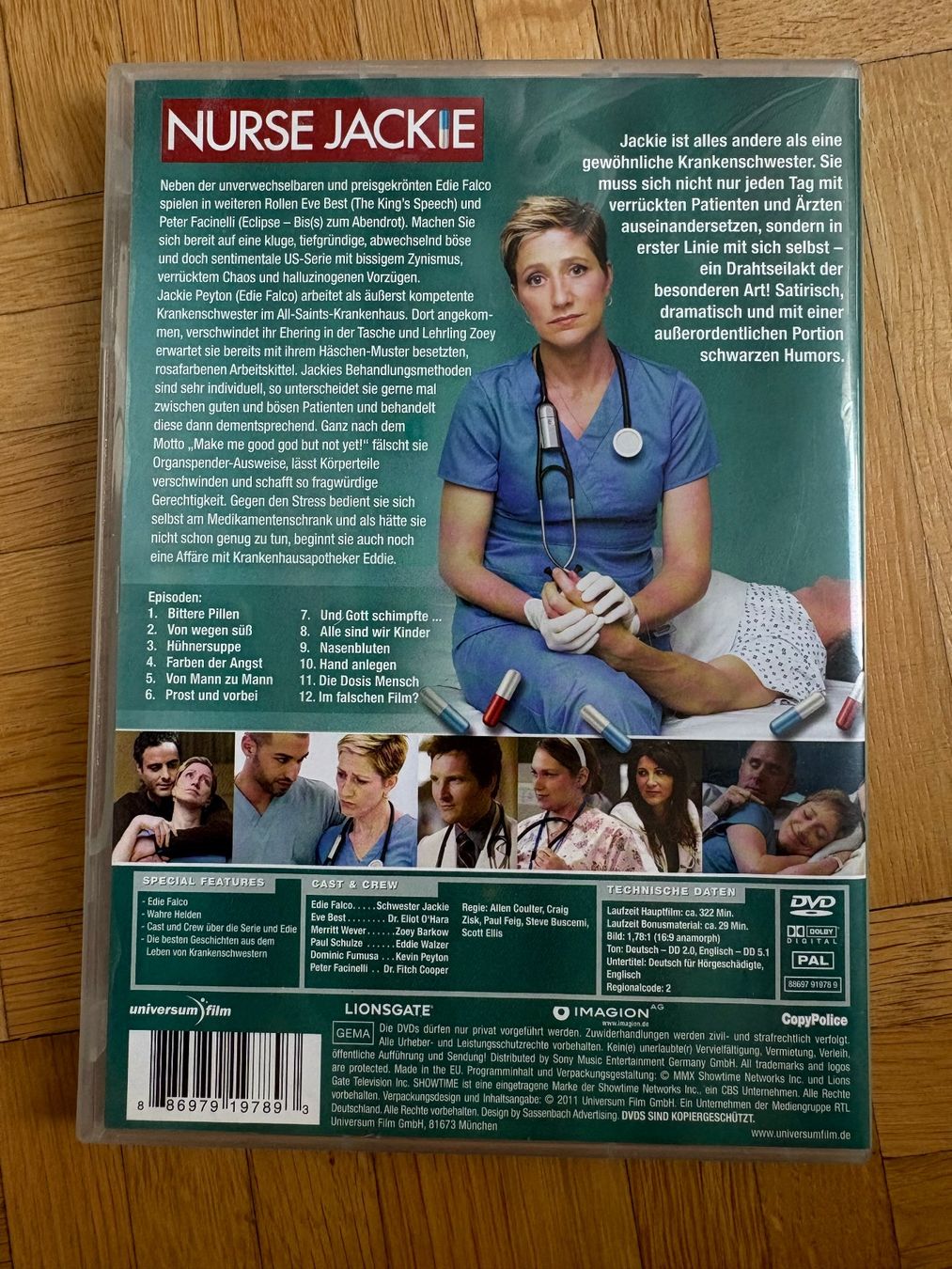 Tutti i DVDs: Nurse Jackie - Staffel 1 - DVD – Usato da Zürich venduto da Malcom 2