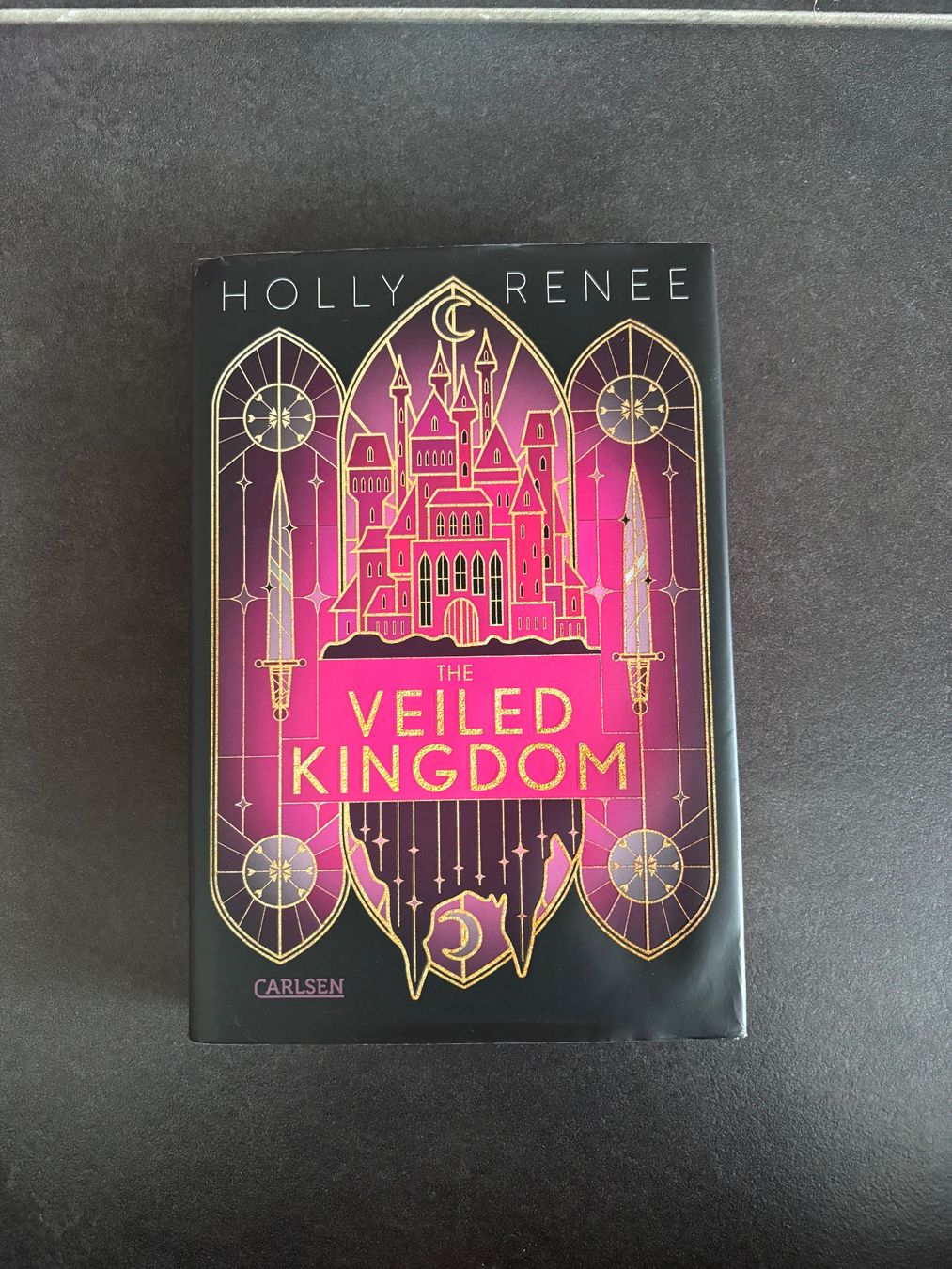Libri: The Veiled Kingdom, Holly Renee – Usato da Gunzwil venduto da TanjaR04