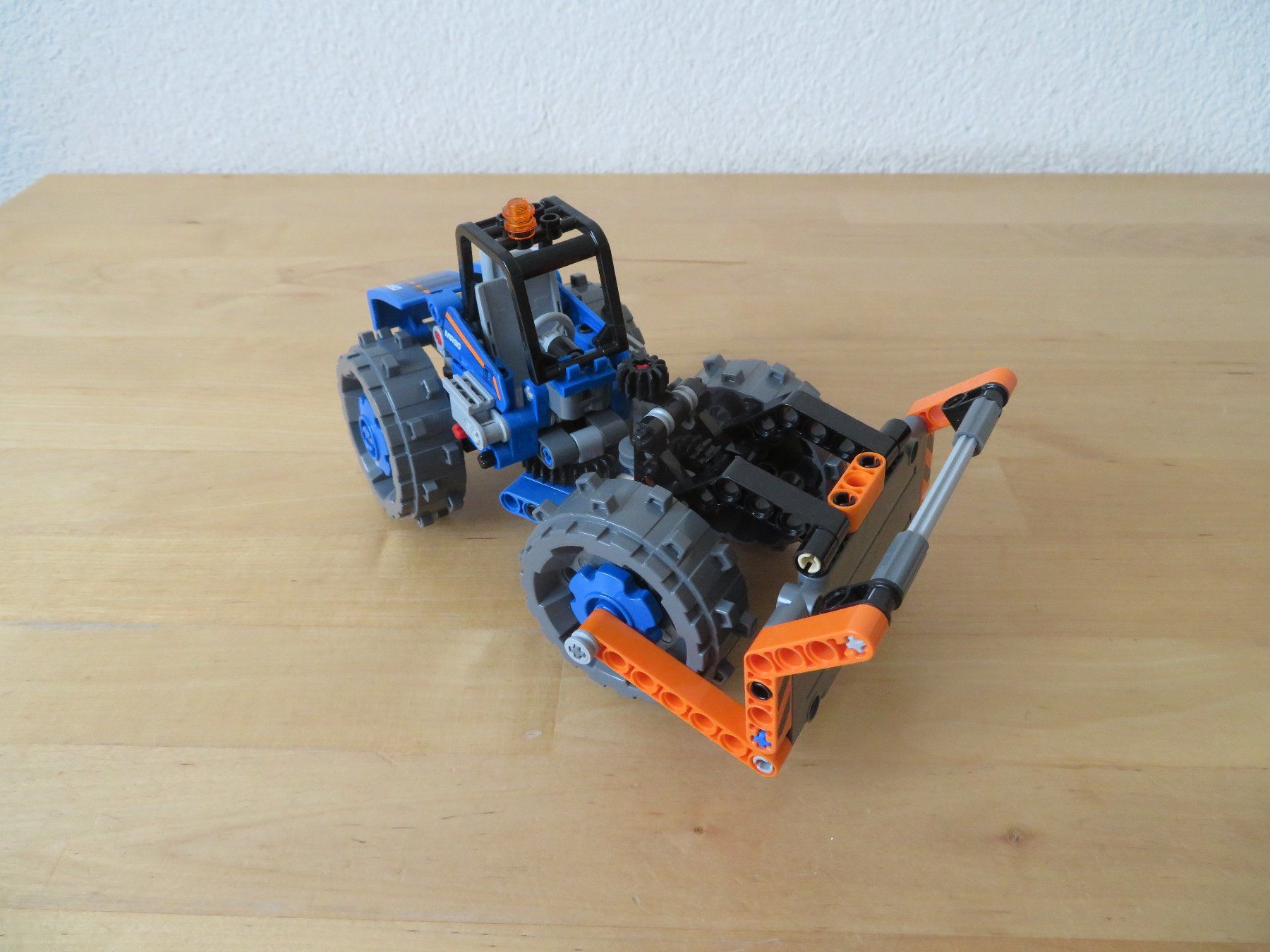 Lego Spielzeuge: LEGO Technic 42071 – Gebraucht aus Zürich von piroma