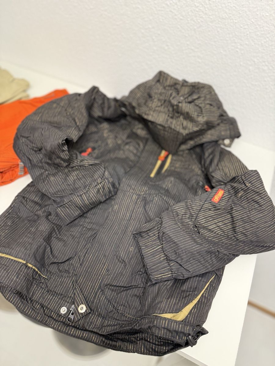Lotti di vestiti: Phenix Ski Bundle - Jacket + 2 Pairs of Pants - Size S – Usato da Bülach venduto da mrt_m2tm 1