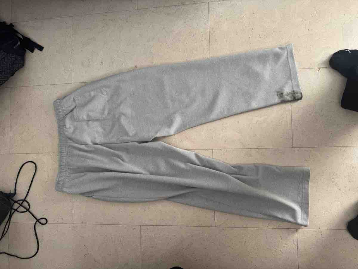 Pantalons: Trainerhose L – D'occasion à Kriens par M0nk3ZPlayZ 1