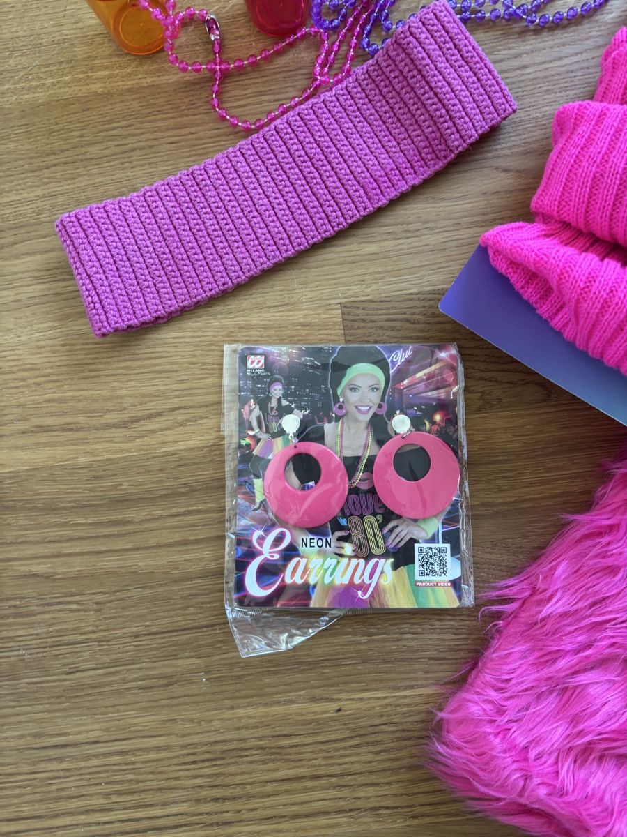 Costumi: Pink Party Accessories Set – Usato da Zürich venduto da cha_jz8q 1