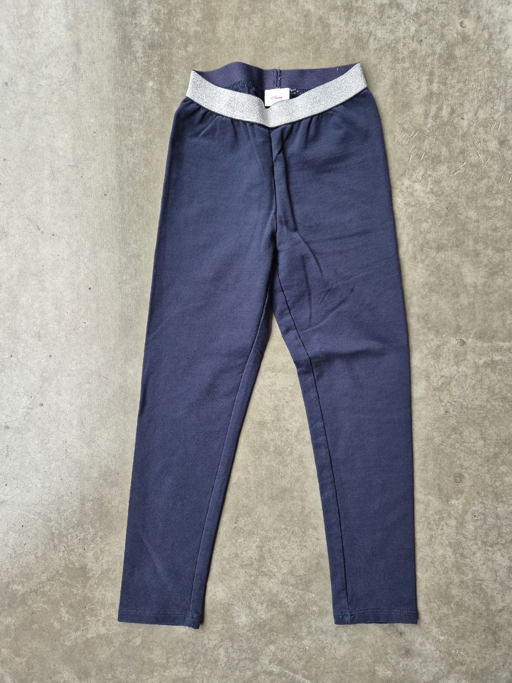 S.Oliver Calze & Collant: Sweatleggings von S.Oliver Gr. 122 – Nuovo (secondo la descrizione) da Jona venduto da Mimimi87