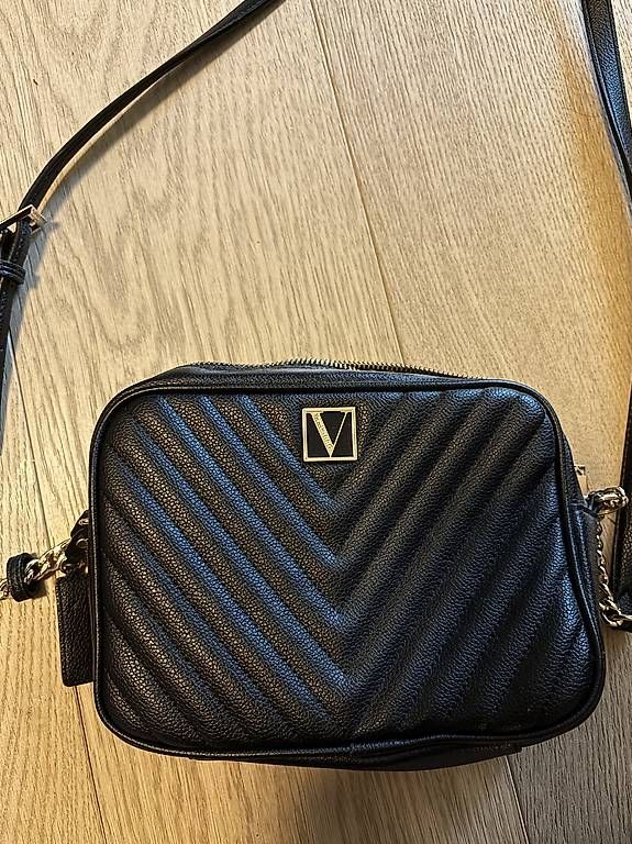 Borse da donna: Borsa nera - Victoria Secret – Usato da Cademario venduto da ana_zp9b