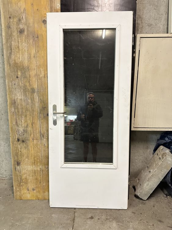 Weisse Tür mit Glaseinsatz (Gebraucht) in Dübendorf für CHF 45 – nur ...