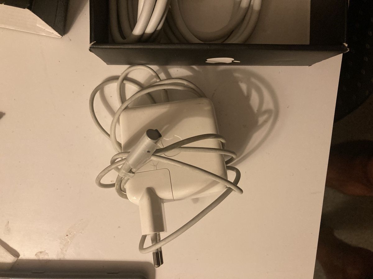 Apple Ladegerät: Magsafe 1 Ladegerät 45W MacBook Netzteil – Gebraucht aus Flawil von rcnkr 4