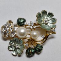Vintage Blumen Brosche – Grüne Emaillierung Strass Perlen #C