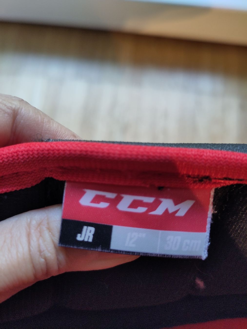 Ccm Schutz & Schoner: Schienbeinschoner Eishockey CCM Jetspeed 12" – Gebraucht aus Biel/Bienne von tschaggelari 3