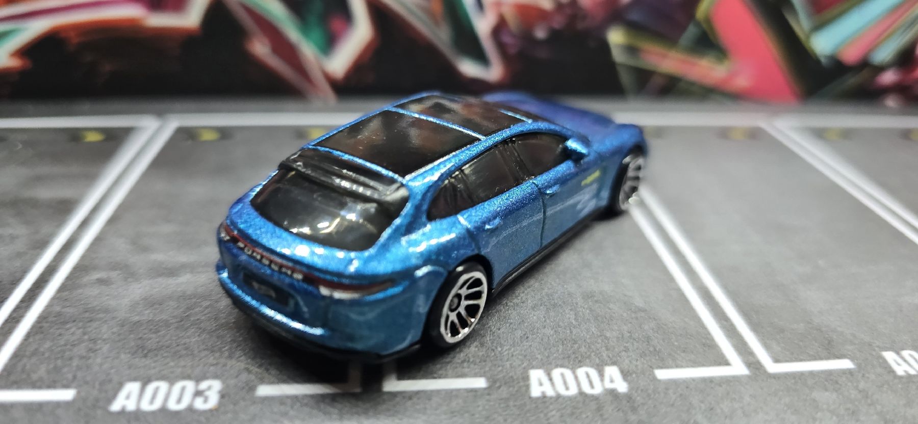 Hot Wheels Modellini d'auto: Hot Wheels Porsche – Nuovo (secondo la descrizione) da Frauenfeld venduto da ufo_yk6c 1