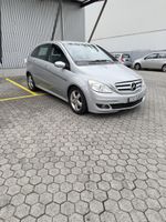 Mercedes B200