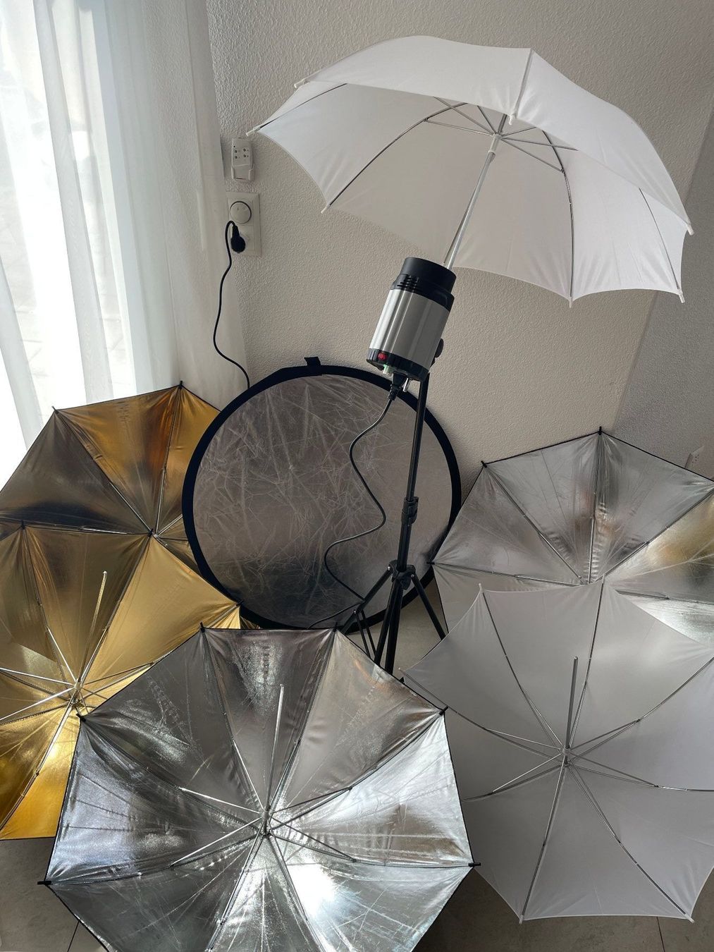 Flash: Fotoschirme und Blitz Lampe – Usato da Dagmersellen venduto da Arcticsnow2017 8
