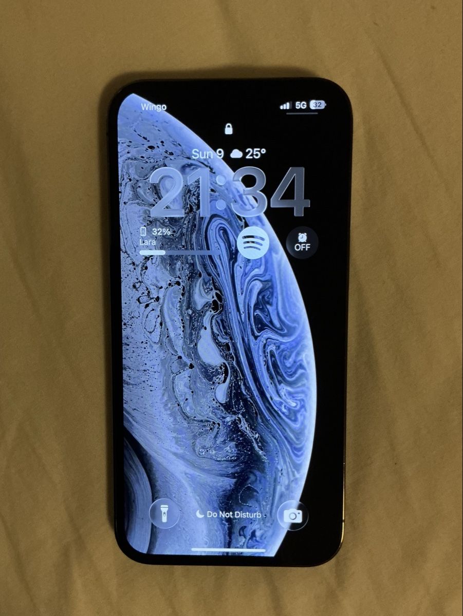 Apple Portables: Apple iPhone 13 Pro Graphite 256GB – D'occasion à Bern par pnlmc2325
