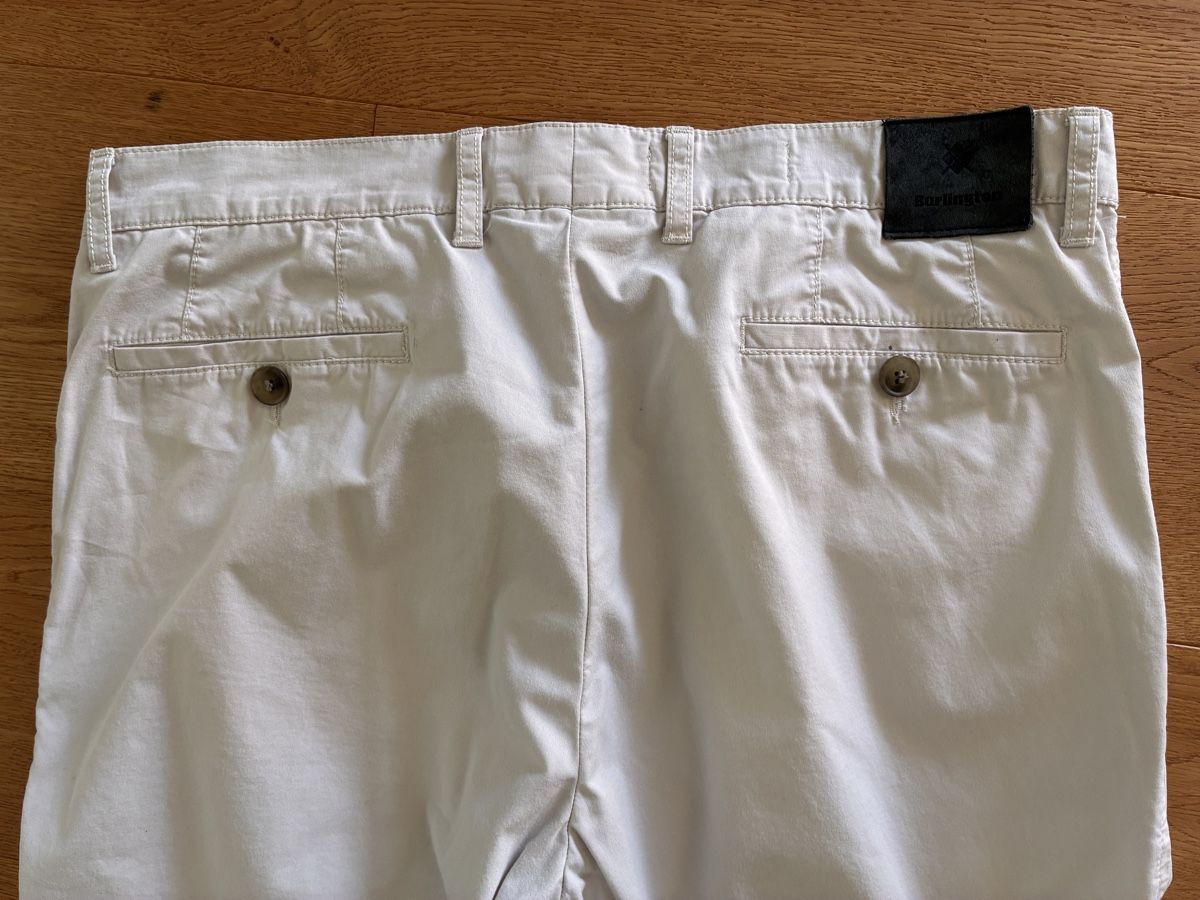Pantaloni: Burlington Hose Bundfalten – Usato da Moleson-s-Gruyeres venduto da Mosaikplastik 1