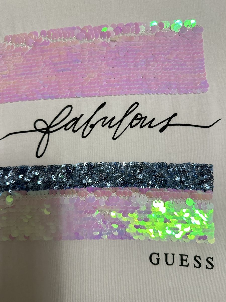 Guess T-shirt: Guess Damen T-Shirt Gr:M – Usato da Sevelen venduto da Stopglobal. 1