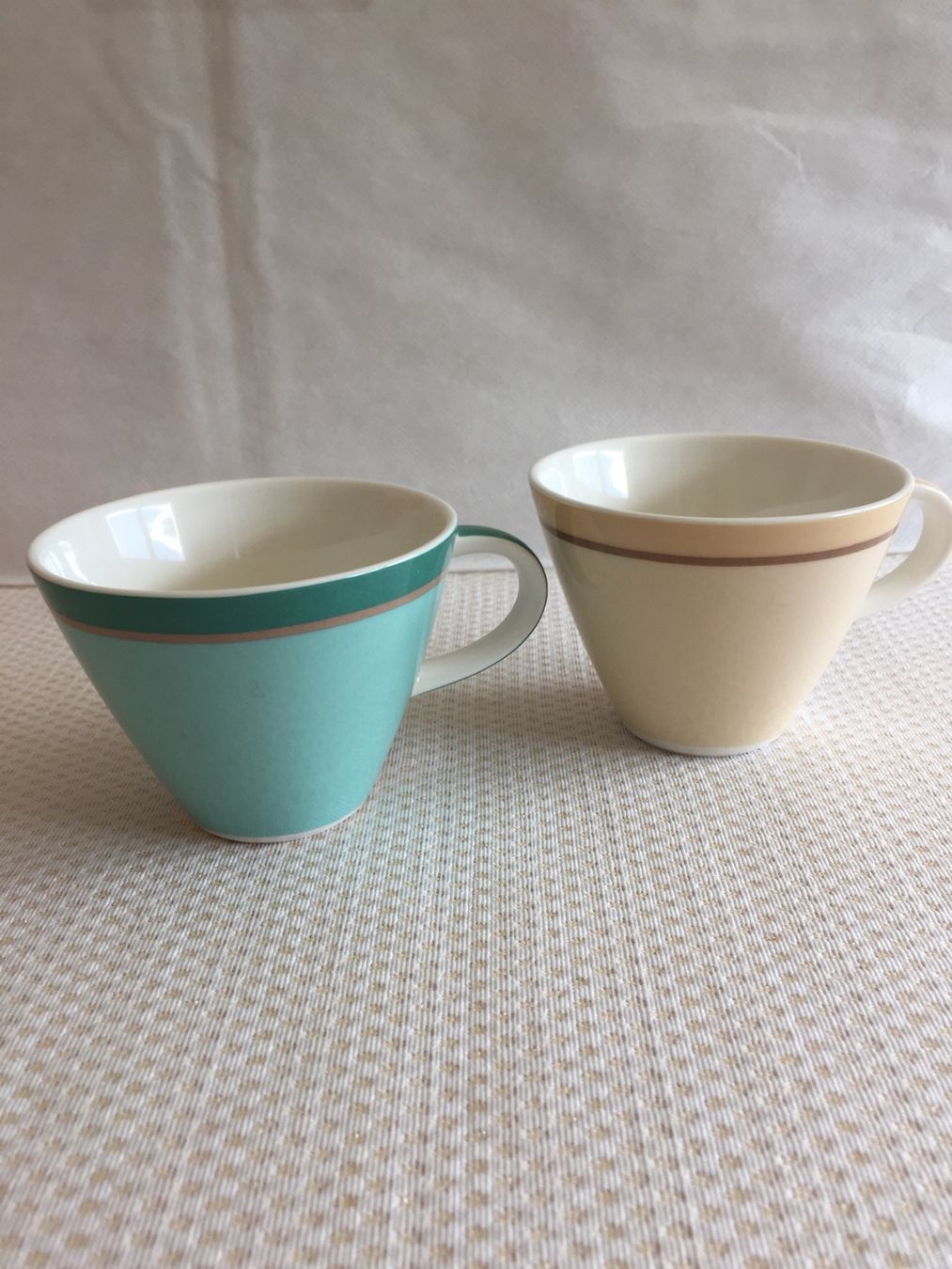 Villeroy & Boch Tazze: Villeroy & Boch - tasses à café – Usato da Sion venduto da accroshoes