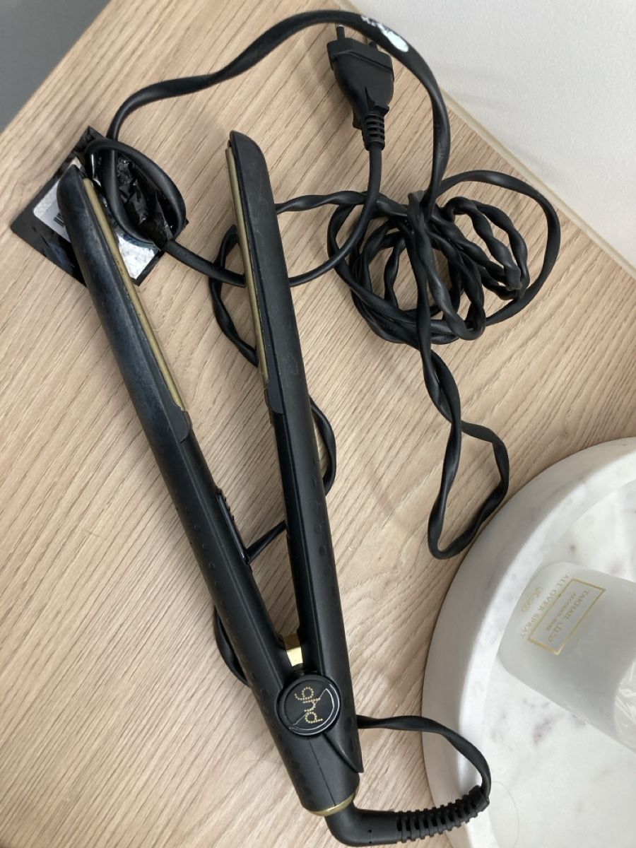 GHD Piastre & Arricciacapelli: GHD Glätter – Usato da Niederuzwil venduto da raf_6vws