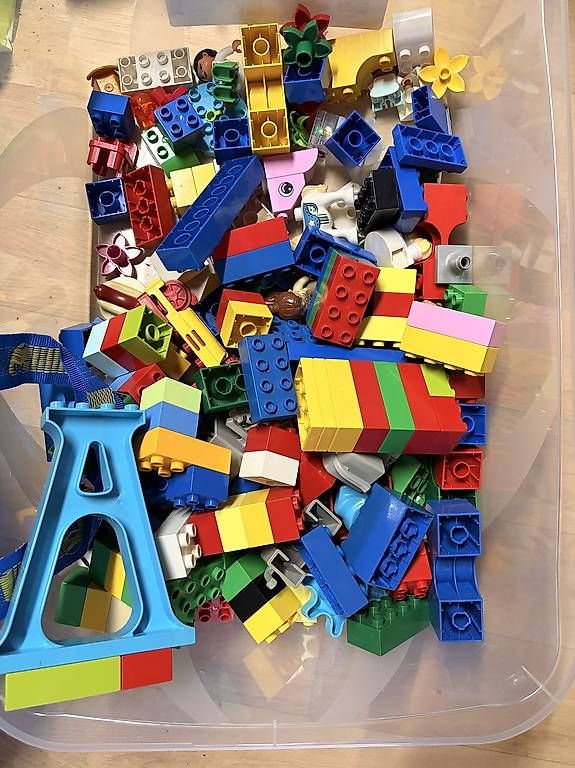 Kit di costruzioni: Lot de lego duplo Parc attraction  – Usato da Chéserex venduto da aux_p86n 1