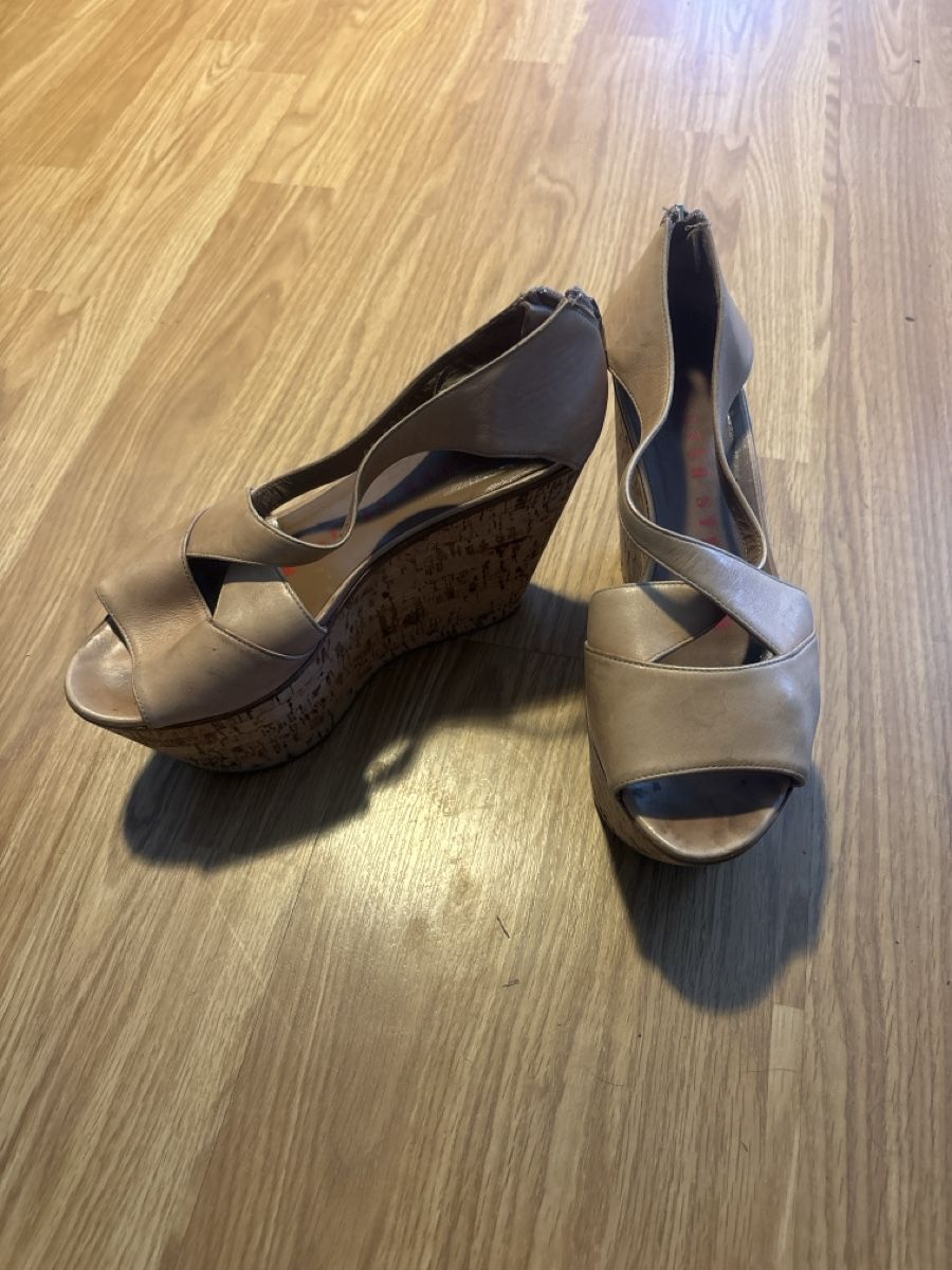 Manolo Blahnik Scarpe da donna: Sandales compensées Robert Clergerie t37 – Usato da Glion venduto da carolineMV