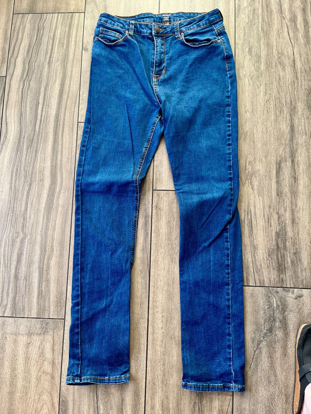Manor Jeans: Jeans von Manor – Usato da Strengelbach venduto da Lucaernest
