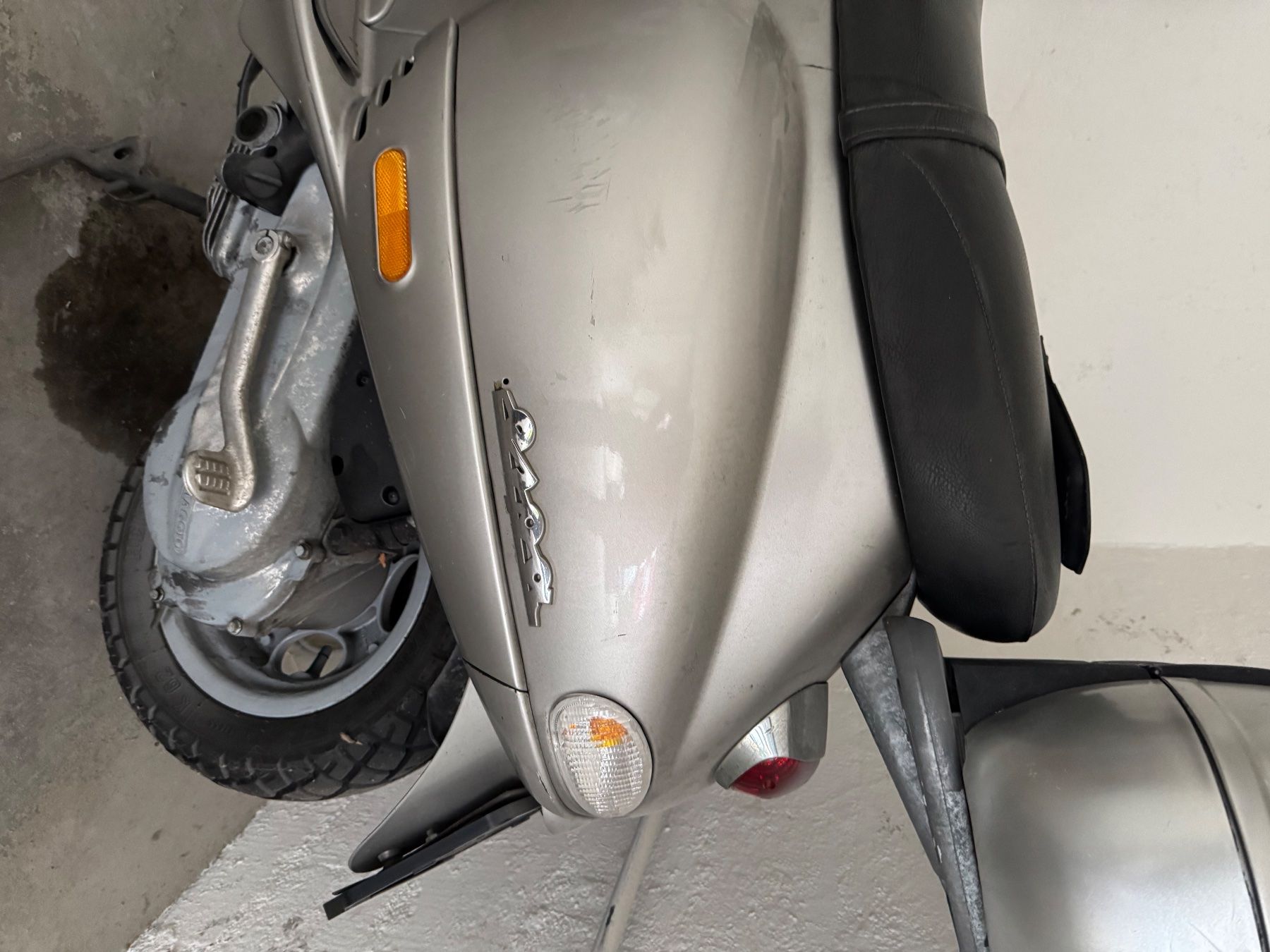 Piaggio Scooter: Piaggio Vespa ET4 125 – Difettoso da Schlieren venduto da Jim99 4