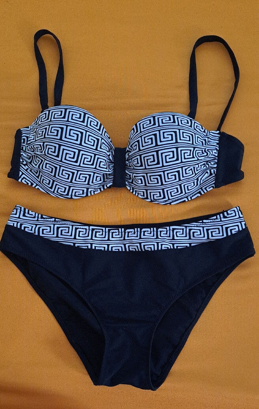 Badekleider & Bikinis: Bikini Gr. L NEU – Gebraucht aus Emmen von Huwimark