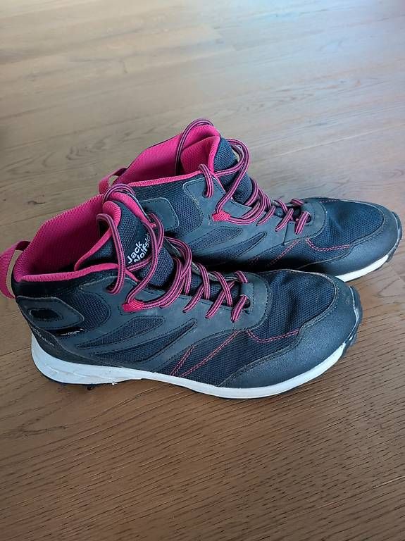 Jack Wolfskin Scarpe per ragazzi: Jack Wolfskin Wanderschuhe Gr. 37 – Usato da Pfäffikon ZH venduto da some82