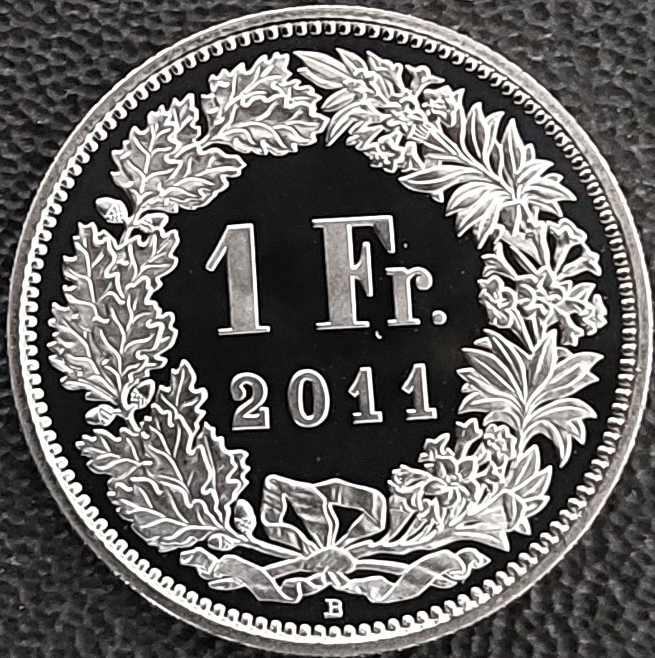 Tutti le monete: 1 Franken 2011 stgl. / aus Münzsatz – Nuovo (secondo la descrizione) da Arch venduto da coinsandmore