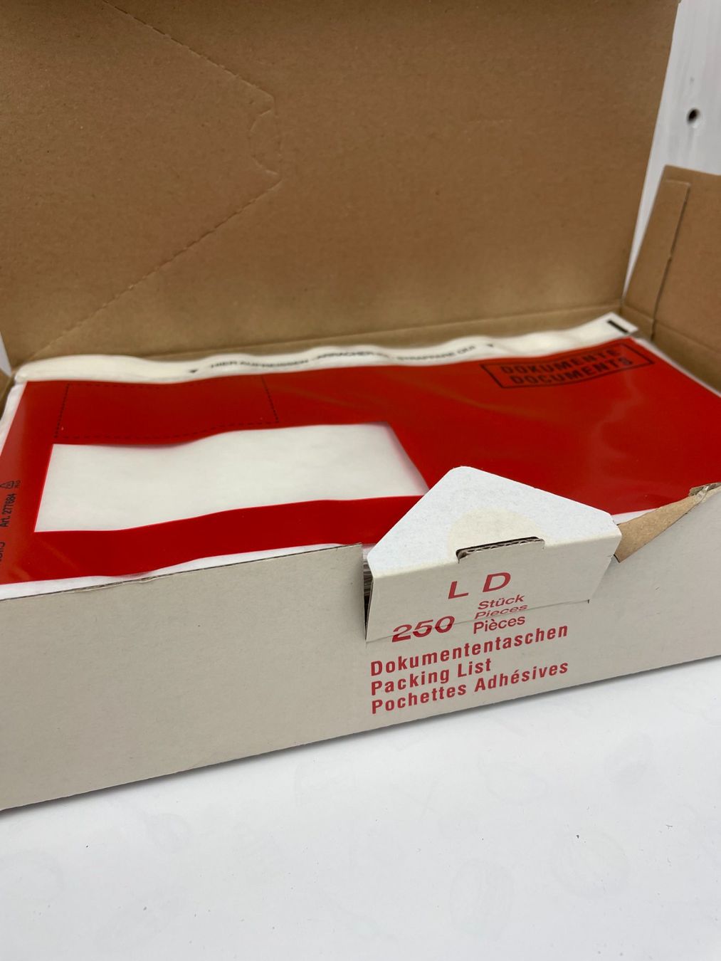 Couverts & Versandtaschen: Dokumententaschen selbstklebend, 250 Stk, NEU – Neu und originalverpackt aus Wängi von Thurgauer98 1