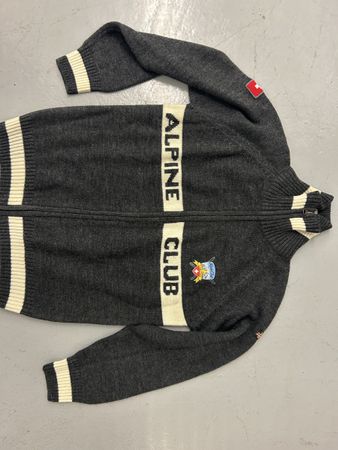 Alpine Club Strickjacke, Limited Edition, wollpullover